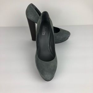 Charles by Charles David suede heels. Sz 7 1/2